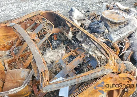 1971 Chevrolet Corvette z USA, uszkodzony, nr VIN 194671S109261